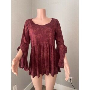Andree by Unit Womens Red TIE DYE Peplum Top Sz Medium Bell Sleeves soft Blouse